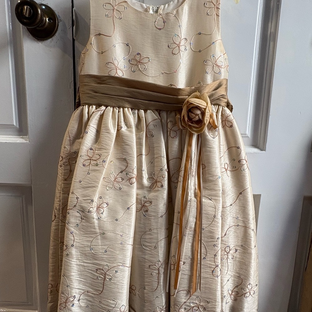 Elegant Cream Floral Kids Dress
